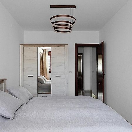 Three Bedroom Spacious Apartment Anatolia Budva Eksteriør billede