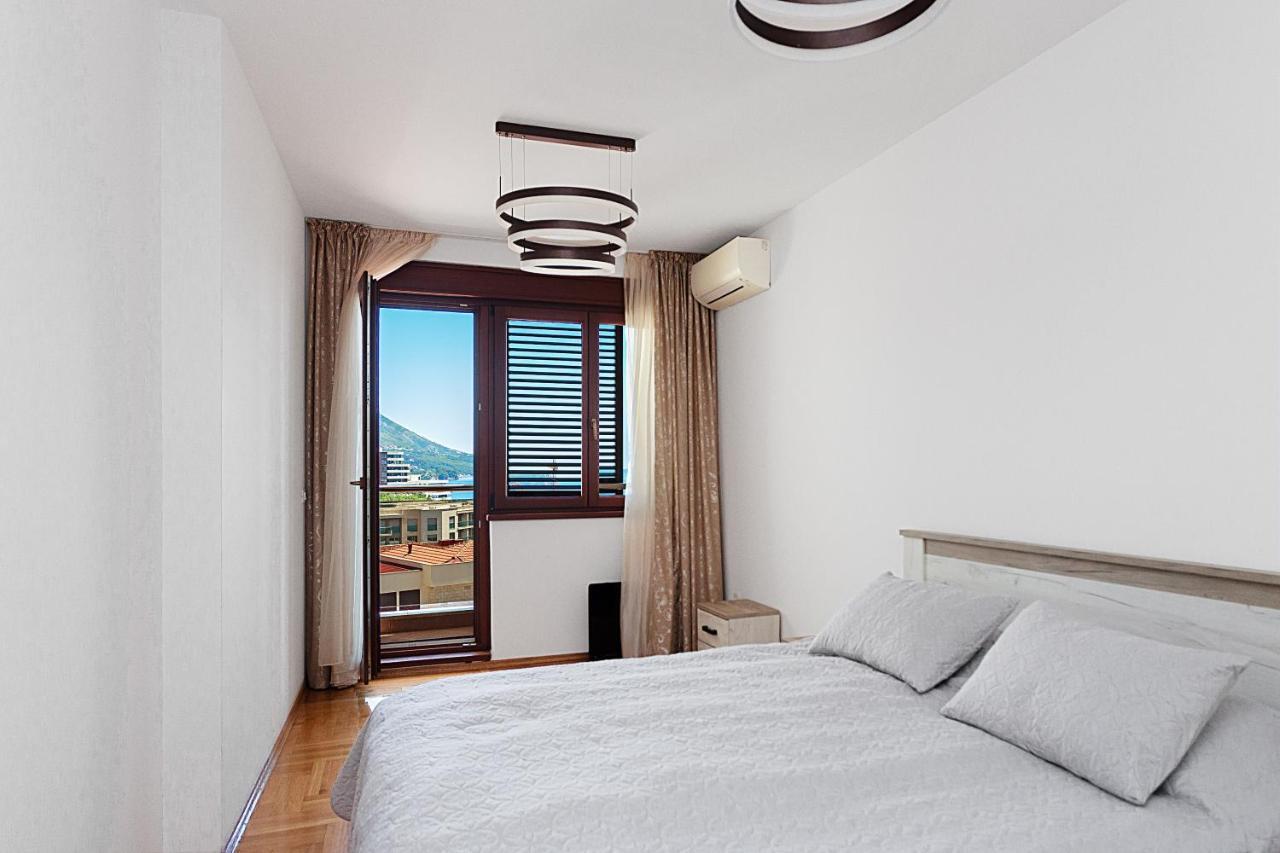 Three Bedroom Spacious Apartment Anatolia Budva Eksteriør billede