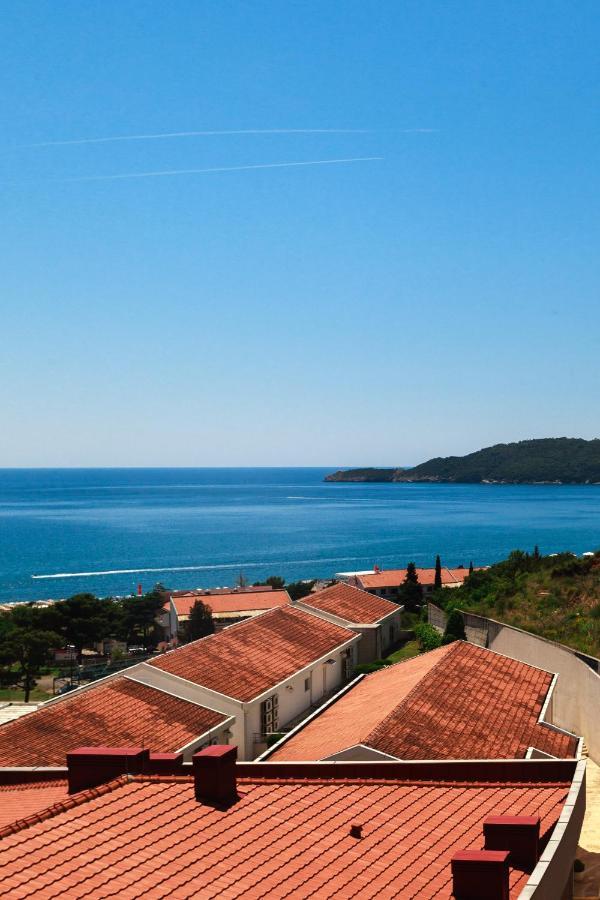 Three Bedroom Spacious Apartment Anatolia Budva Eksteriør billede