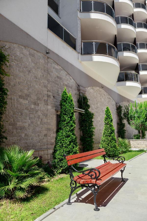 Three Bedroom Spacious Apartment Anatolia Budva Eksteriør billede