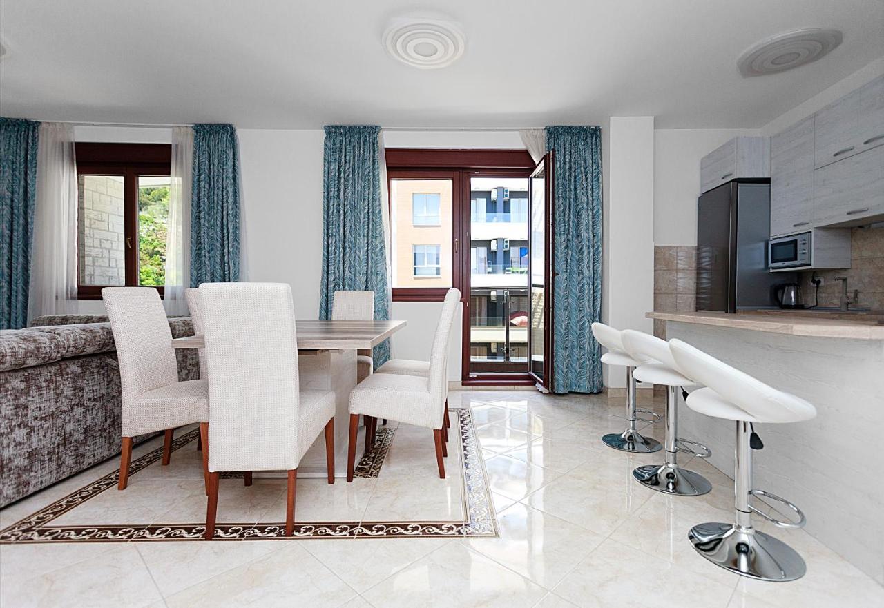 Three Bedroom Spacious Apartment Anatolia Budva Eksteriør billede